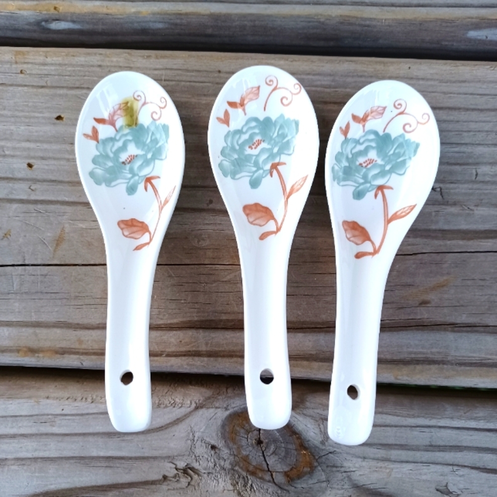 Floral Pattern Japanese Porcelain Soup Spoons